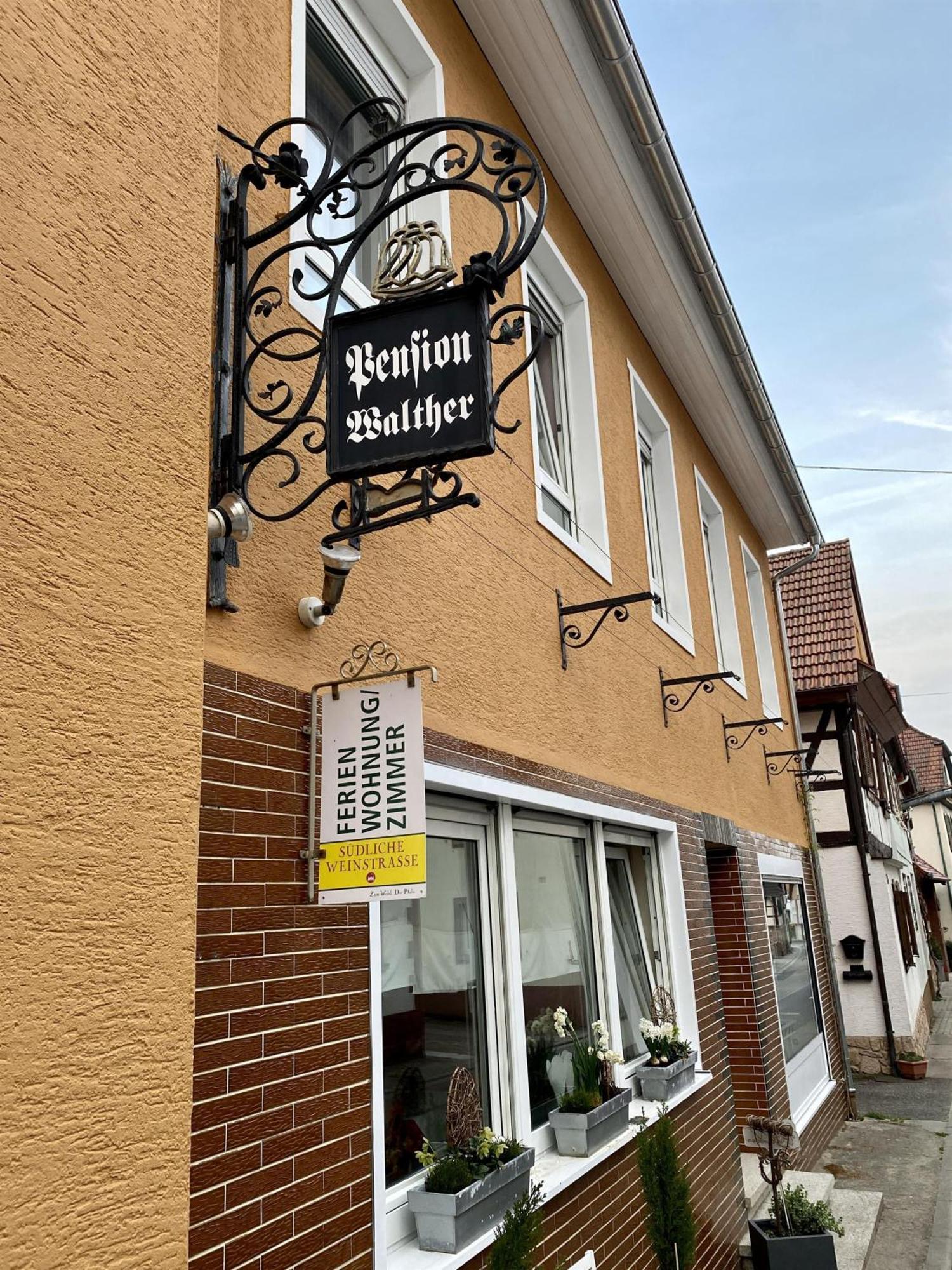 Pension Walther Schweigen-Rechtenbach Bagian luar foto